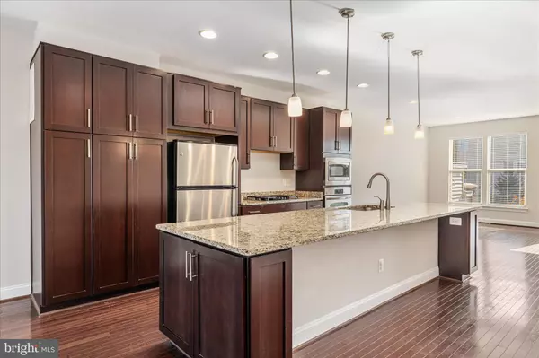 Ashburn, VA 20148,42211 YANCEY TER