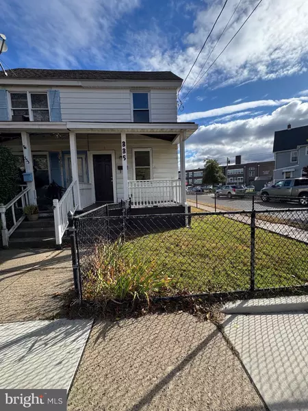 335 MIDDLETON ST, Riverside, NJ 08075