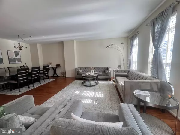 7317 HAMPTON MANOR PL, Springfield, VA 22150