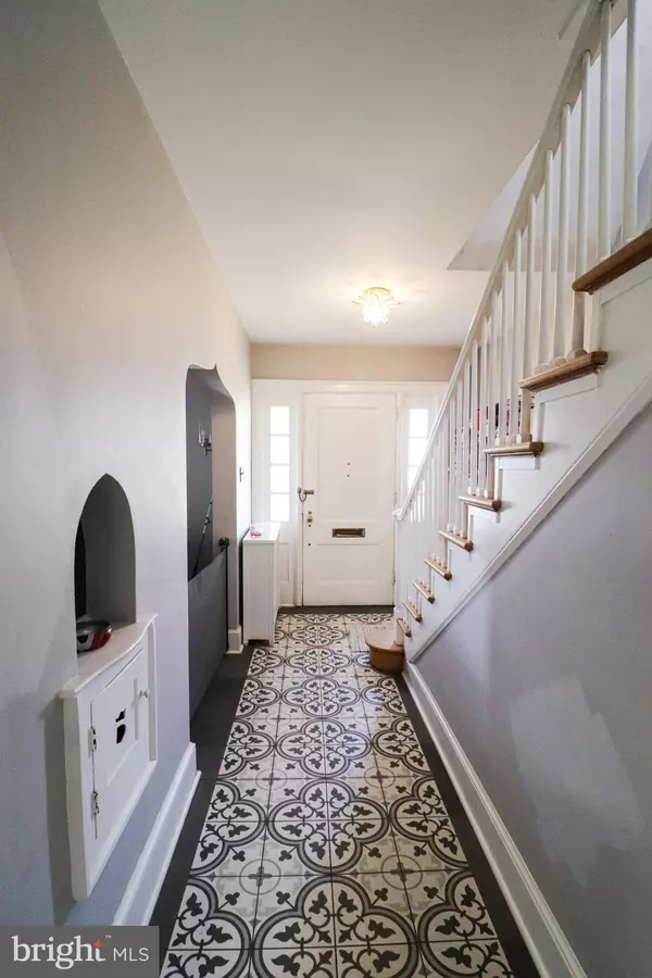 York, PA 17402,31 N MANHEIM ST