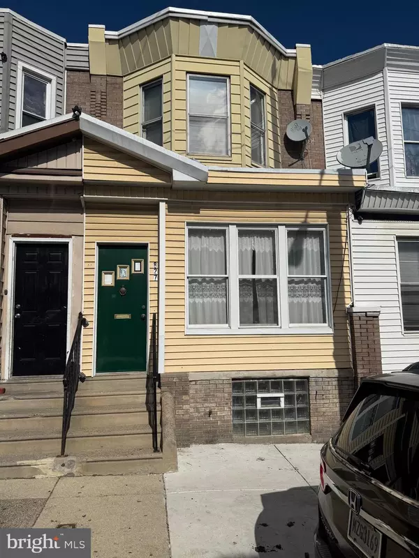 Philadelphia, PA 19134,827 E CORNWALL ST