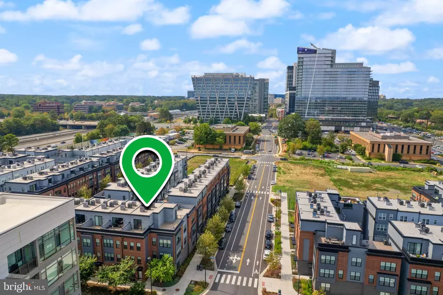 1862 MICHAEL FARADAY DR, Reston, VA 20190