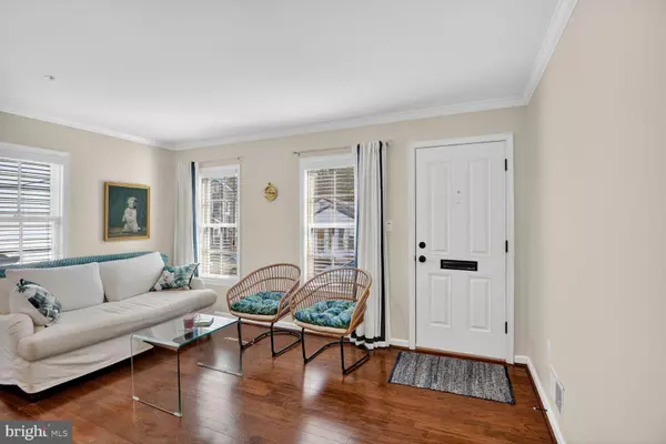 Annapolis, MD 21401,808 CARROLLTON AVE