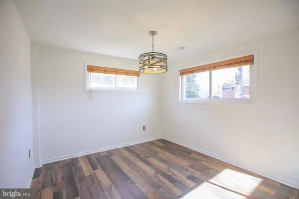 Washington, DC 20020,1408 42ND PL SE