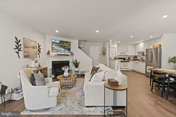 Palmyra, NJ 08065,106 QUAY CT