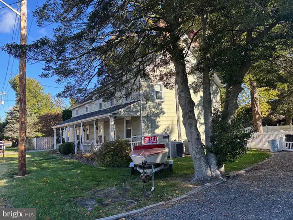 Waretown, NJ 08758,70 MAIN ST