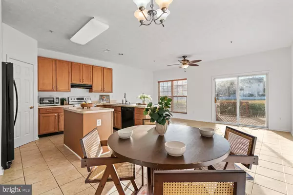 Abingdon, MD 21009,2976 RAKING LEAF DR