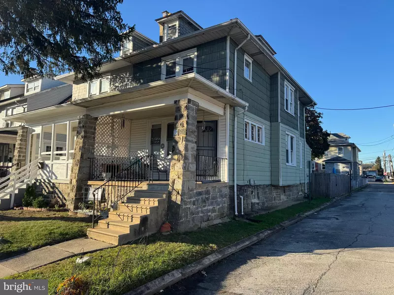 410 LAUREL RD, Lansdowne, PA 19050