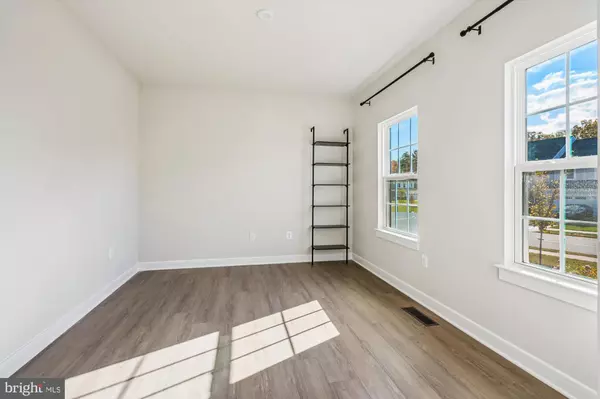 Stafford, VA 22554,105 DRISCOLL LN