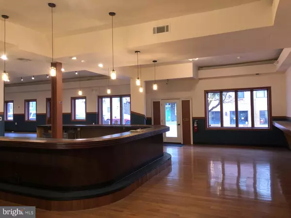 Columbia, PA 17512,141 LOCUST ST