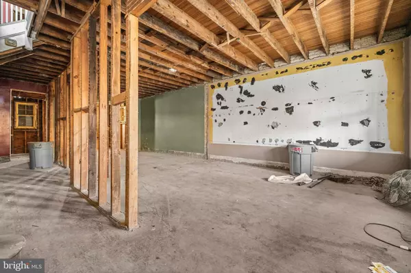 Washington, DC 20011,820 EMERSON ST NW