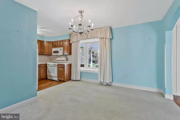 Lusby, MD 20657,12805 BAY DR