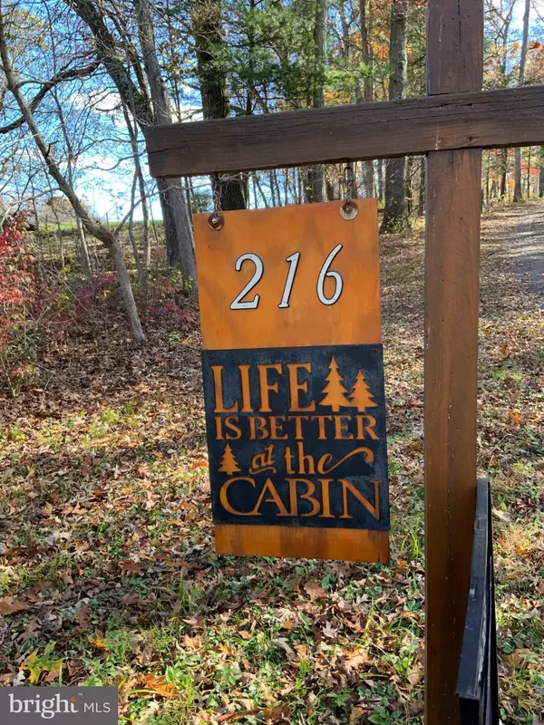 Everett, PA 15537,216 COVE ST