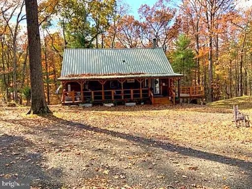 Everett, PA 15537,216 COVE ST