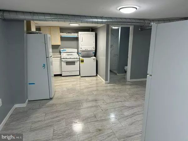 Harrisburg, PA 17112,6303 PINE ST #B