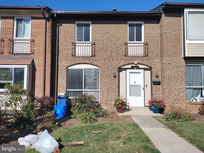 2480 SUN VALLEY CIR #8-D, Silver Spring, MD 20906