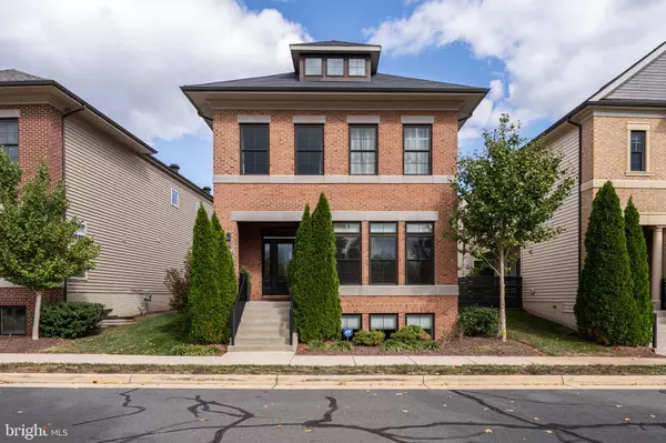 Ashburn, VA 20147,44532 STEPNEY DR