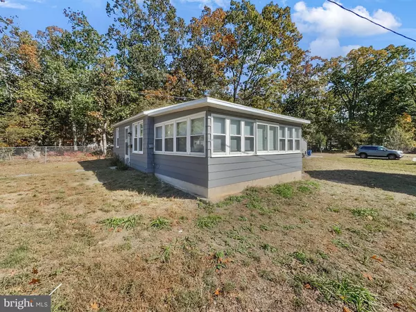 Millville, NJ 08332,107 PINE RD