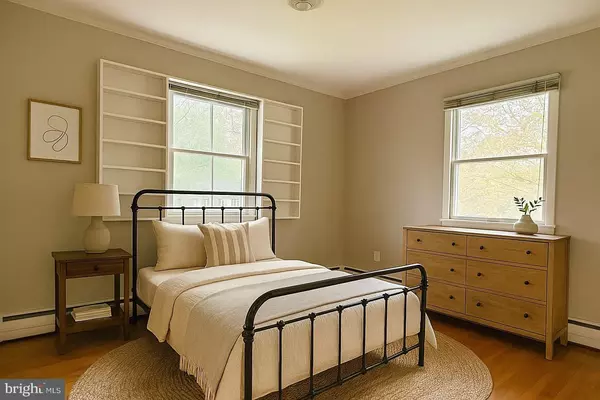 Easton, MD 21601,713 HOWARD ST