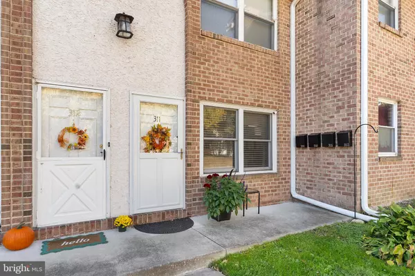 Westville, NJ 08093,311 WINDING WAY