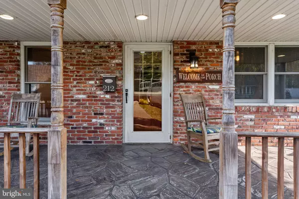 Levittown, PA 19056,212 PLUMBRIDGE DR