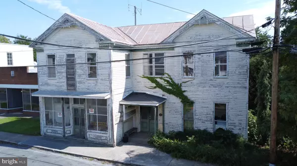 Edinburg, VA 22824,208 PICCADILLY ST