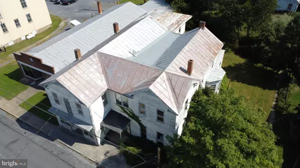 Edinburg, VA 22824,208 PICCADILLY ST