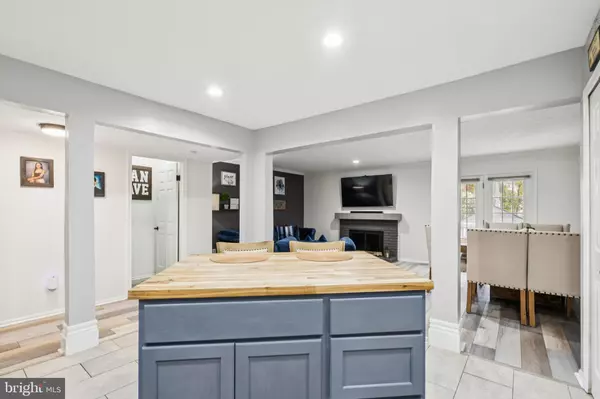 Marlton, NJ 08053,1004 MOUNT VERNON CT