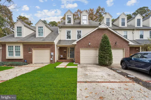 1004 MOUNT VERNON CT, Marlton, NJ 08053