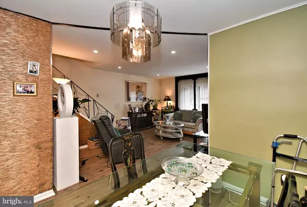 Philadelphia, PA 19154,11829-29 B ACADEMY RD #29 B