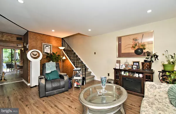 Philadelphia, PA 19154,11829-29 B ACADEMY RD #29 B