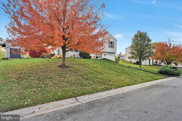 Lebanon, PA 17046,3 FAWNWOOD DR