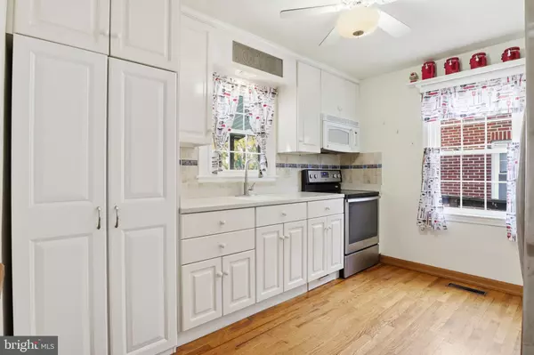 York, PA 17403,583 HILLCREST RD