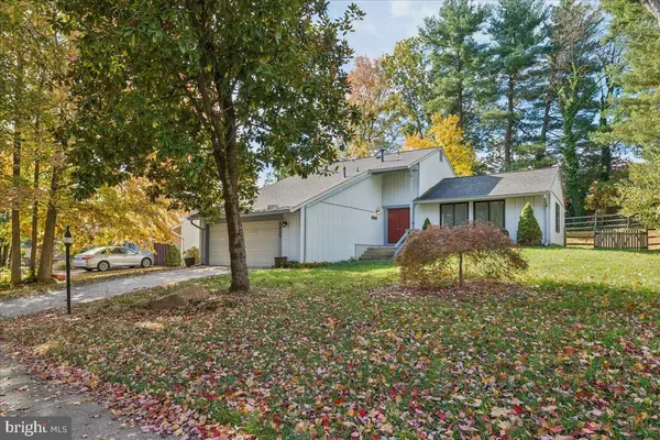 8988 SIDELONG PL, Columbia, MD 21045