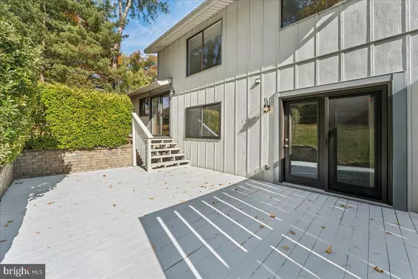 Columbia, MD 21045,8988 SIDELONG PL