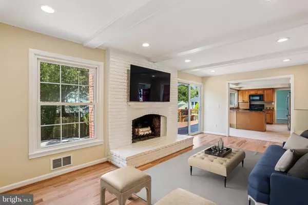 9017 FALLS CHAPEL WAY, Potomac, MD 20854