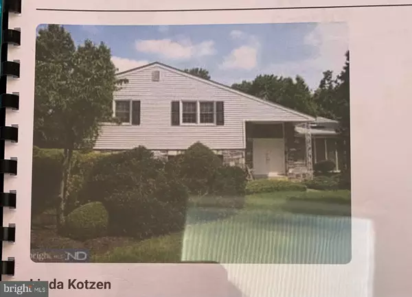 3660 SPRING RUN RD, Huntingdon Valley, PA 19006