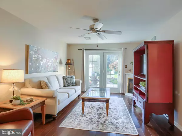 Harrisburg, PA 17111,6494 TERRACE CT