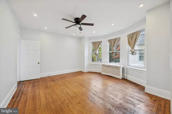 Lansdowne, PA 19050,38 W STRATFORD AVE