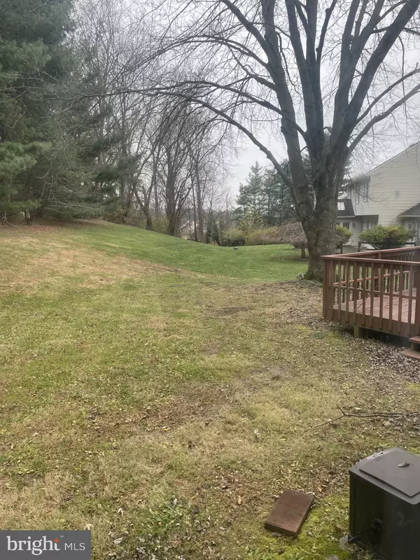 Wilmington, DE 19808,152 BUNTING DR