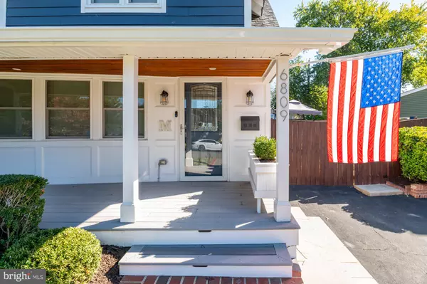 Alexandria, VA 22307,6809 DUKE DR