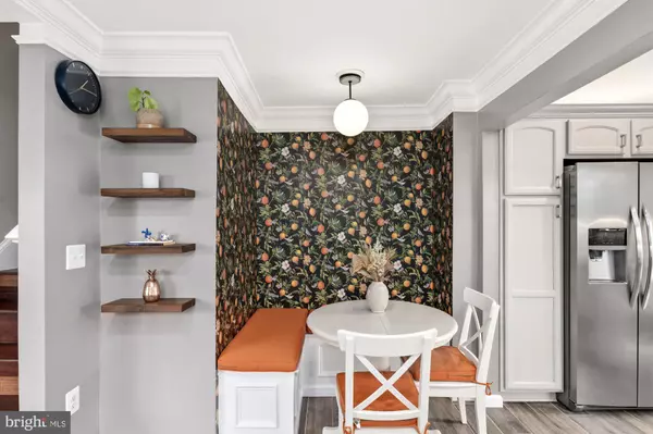 Alexandria, VA 22307,6809 DUKE DR