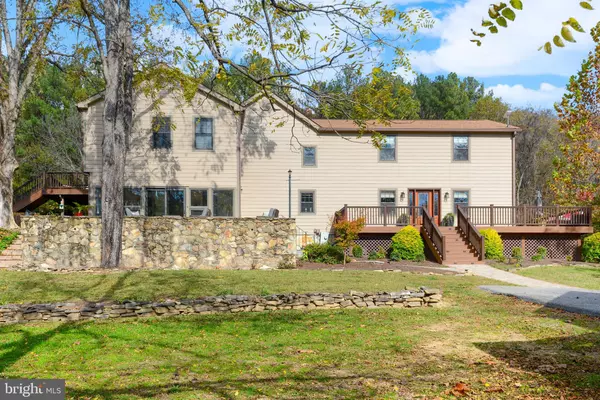 Adamstown, MD 21710,7144 IRA SEARS RD