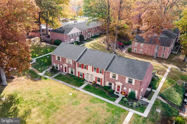 136 NOTTOWAY DR #L 4D, Penllyn, PA 19422