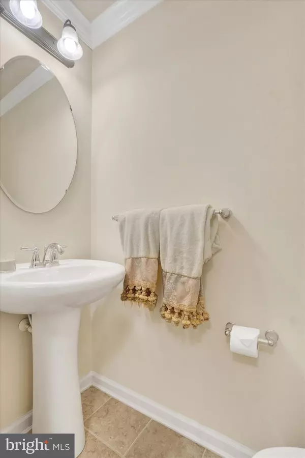 York, PA 17403,1269 STONEHAVEN WAY #83