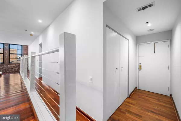 Philadelphia, PA 19106,315 NEW ST #614