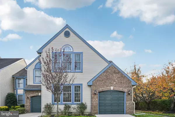 Medford, NJ 08055,32 HILLTOP LN