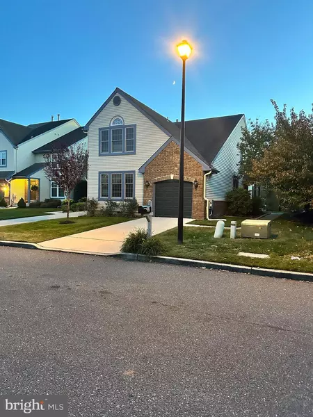 32 HILLTOP LN, Medford, NJ 08055