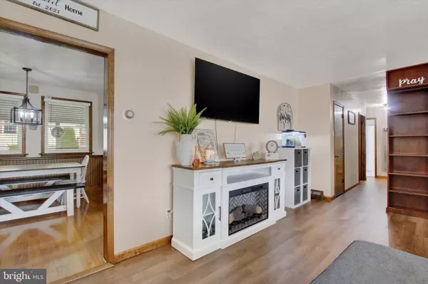 New Oxford, PA 17350,120 KOHLER MILL RD