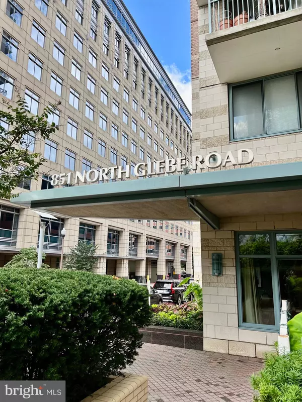 851 N GLEBE RD #604, Arlington, VA 22203